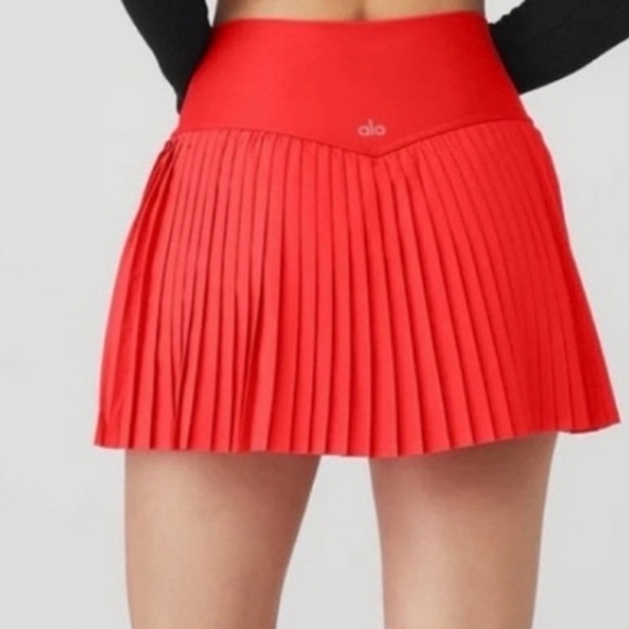 ALO Yoga Dresses & Skirts - ALO Yoga Red Pleated Mini Tennis Skirt XS